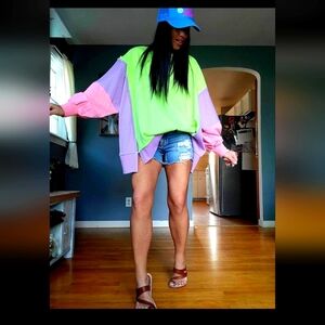 Oversized colorblock pullover